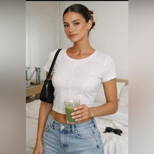 Bozzolo White Women's Crop Top